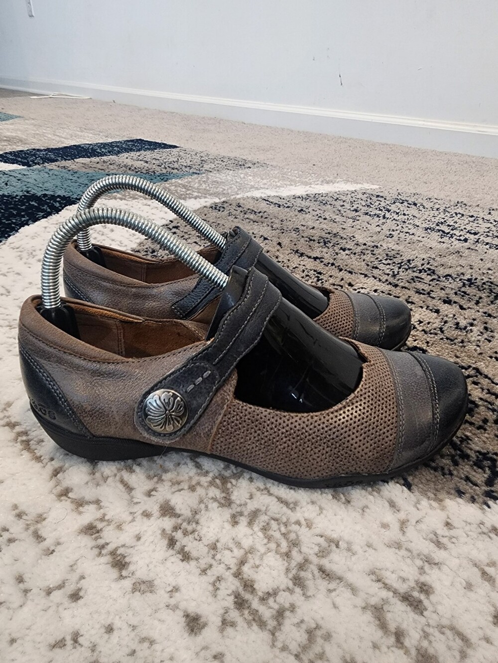 Taos Bravo Brown Leather Mary Jane Flats Shoes BRV-13241 Womens Size US 8W